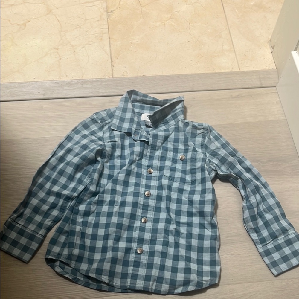 Old Navy Blue Button Down Shirt Classic Style